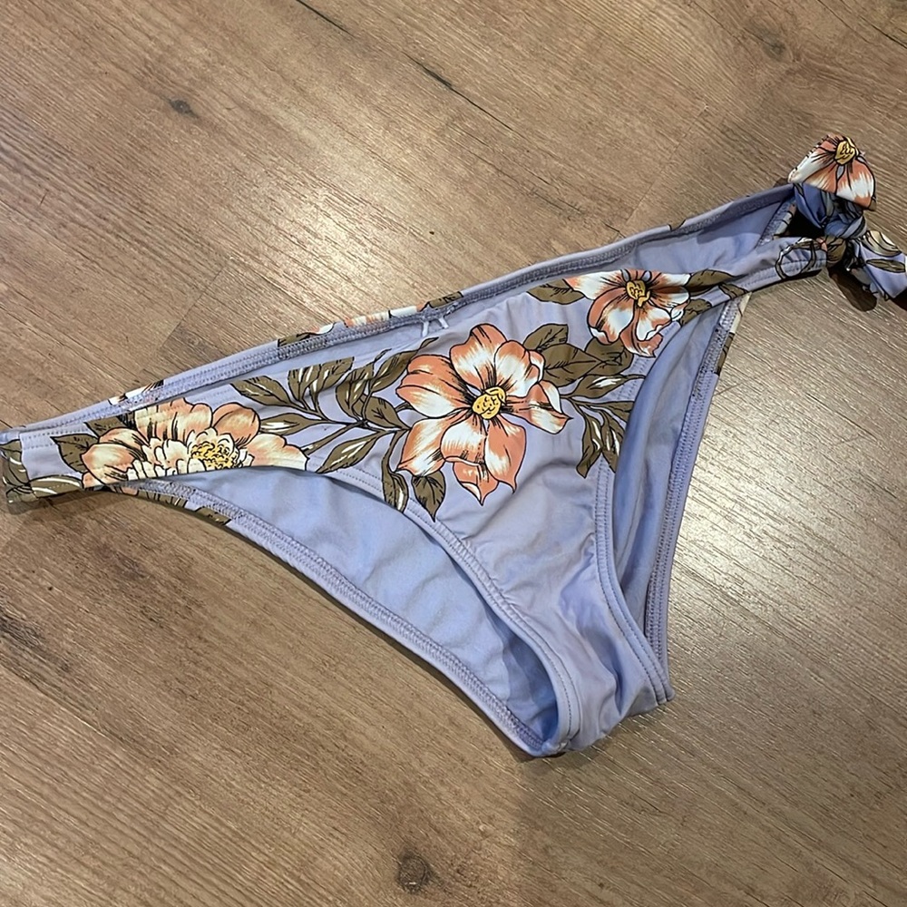 O’Neill bikini bottoms